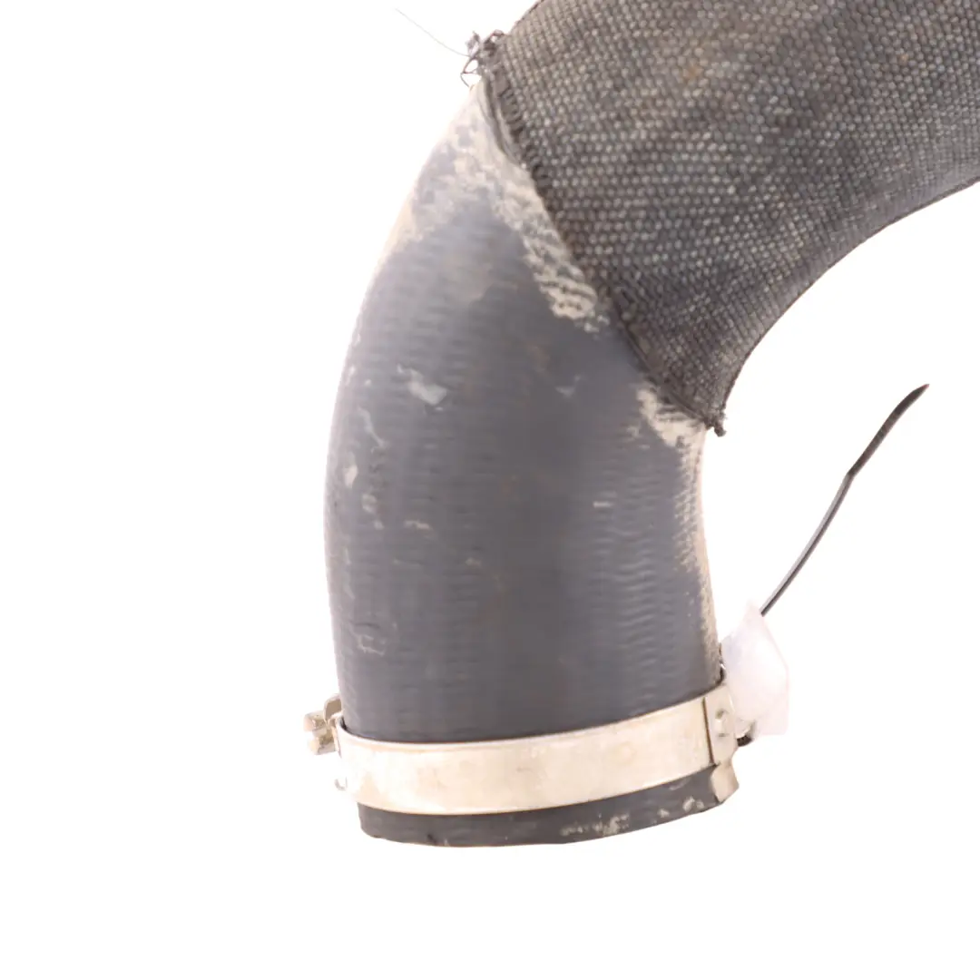 Mk8 Tubo Intercooler Linea Tubo Carica Aria 2.0 Diesel GK216C646AD per Ford Transit con numero di parte GK21-6C646-AD Ford Transit Mk8 Tubo Intercooler Linea Tubo Carica Aria 2.0 Diesel GK216C646AD - SKU GK21-6C646-AD - Numero di parte GK21-6C646-AD