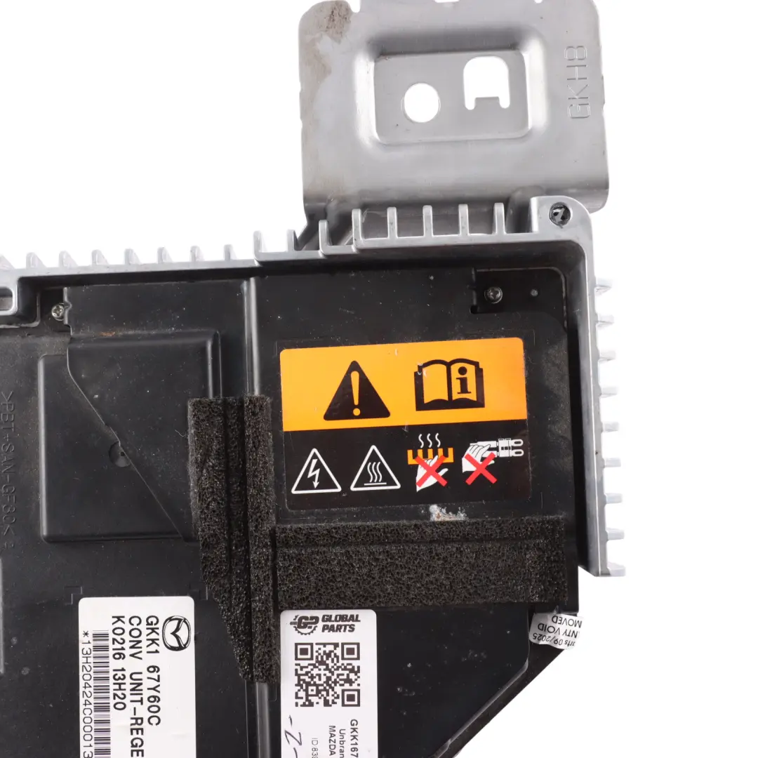 Voltage Converter Control Module Unit ECU to Mazda 6 GJ with Part number GKK167Y60C Mazda 6 GJ Voltage Converter Control Module Unit ECU - SKU GKK167Y60C - Part number GKK167Y60C