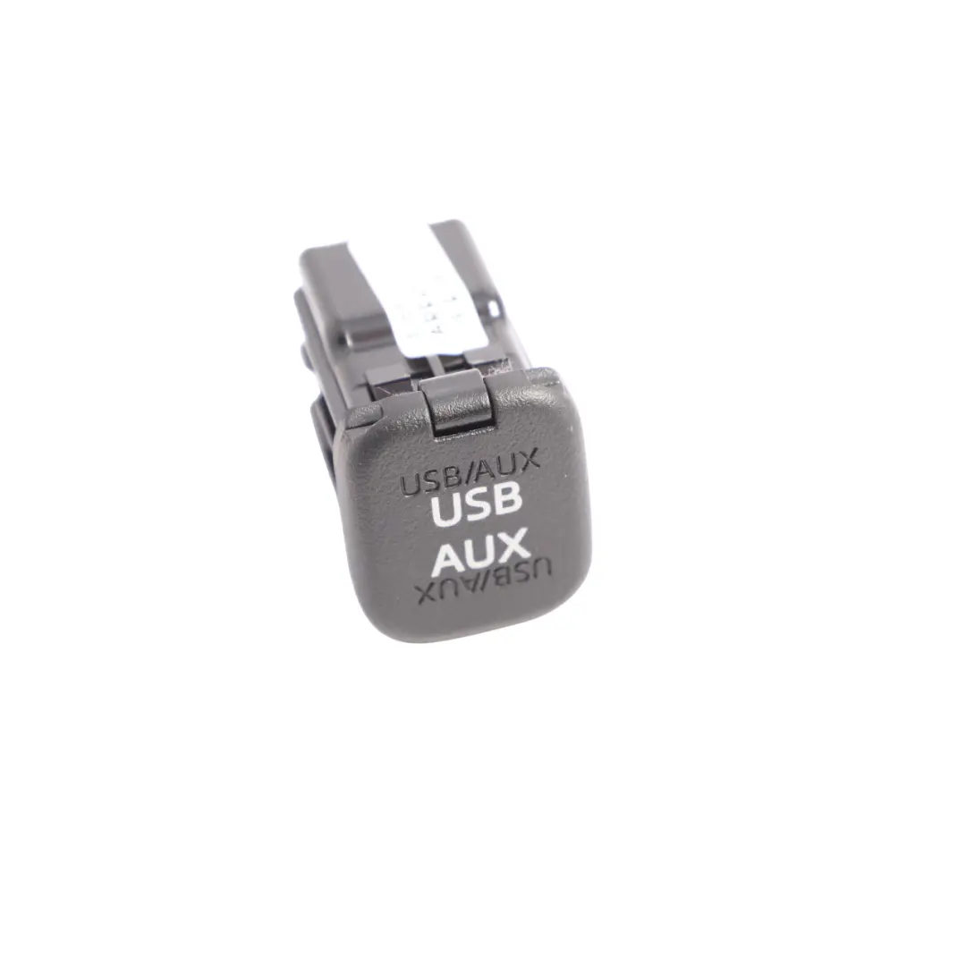 USB AUX Socket Plug Interface Connection Port Unit to Mazda 6 GJ with Part number KD45669U0 Mazda 6 GJ USB AUX Socket Plug Interface Connection Port Unit - SKU KD45669U0 - Part number KD45669U0