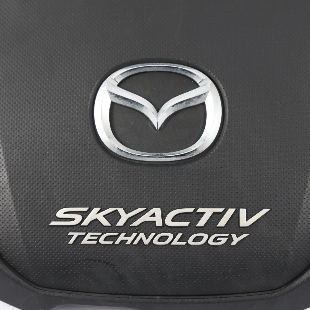  Mazda 6 GJ Osłona Górna Pokrywa Silnika Skyactiv Diesel - SKU PE11-10-2F0 - Numer Części PE11-10-2F0