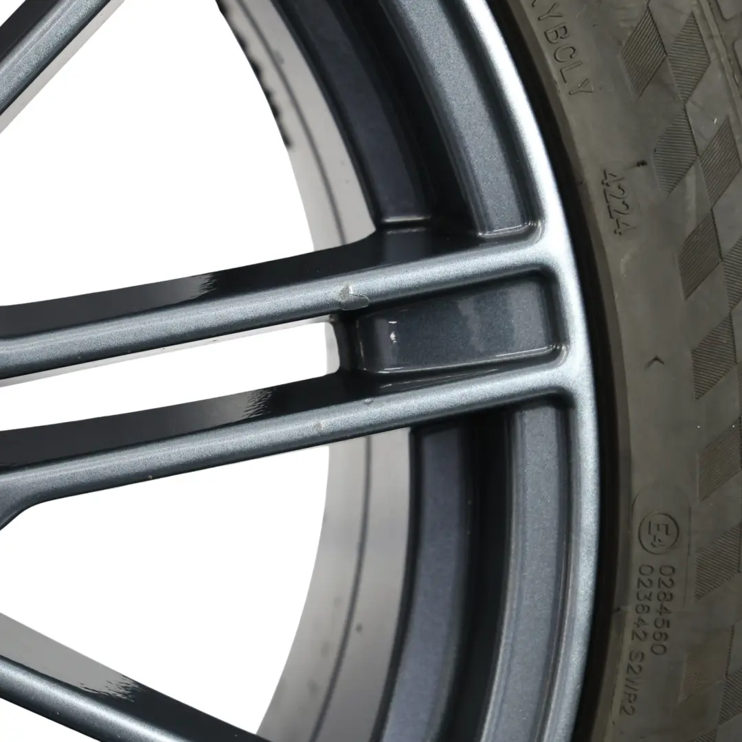 Ensemble Jantes Alliage 21" 10J ET:50 VIA Pneu 295/35 R21 pour Porsche Cayenne 92A à propos du numéro de pièce PORSCHE-VIA-SET Porsche Cayenne 92A Ensemble Jantes Alliage 21" 10J ET:50 VIA Pneu 295/35 R21 - SKU PORSCHE-VIA-SET - Numéro de pièce PORSCHE-VIA-SET
