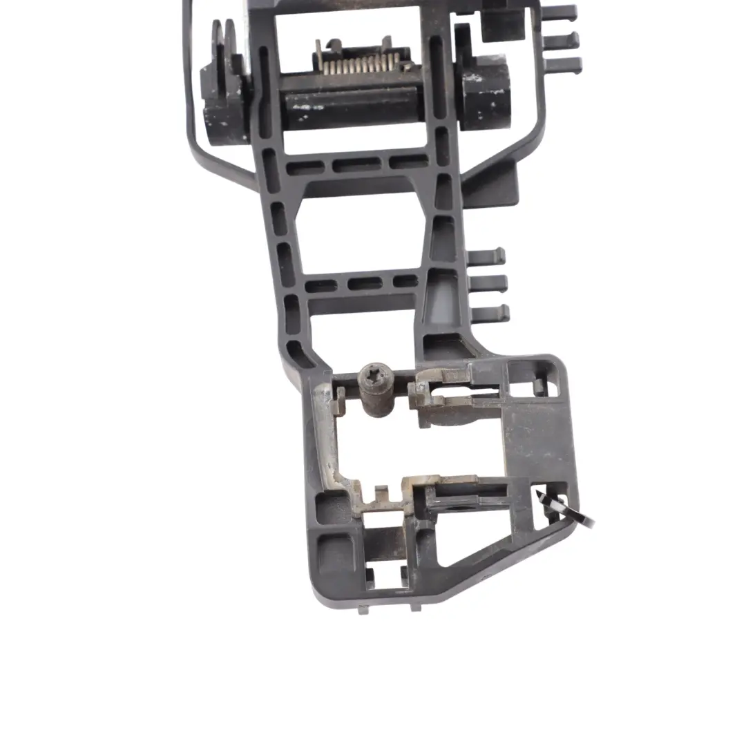 Sliding Door Handle Bracket Left N/S Side Door Carrier to Ford Transit Custom with Part number 1842799 Ford Transit Custom Sliding Door Handle Bracket Left N/S Side Door Carrier - SKU RHD-1842799 - Part number 1842799