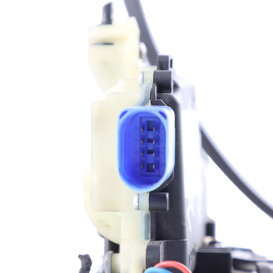 Mk4 Door Lock Front Left N/S Latch Catch to VW Volkswagen Polo with Part number 3B2837015AL VW Volkswagen Polo Mk4 Door Lock Front Left N/S Latch Catch - SKU RHD-3B2837015AL-1 - Part number 3B2837015AL