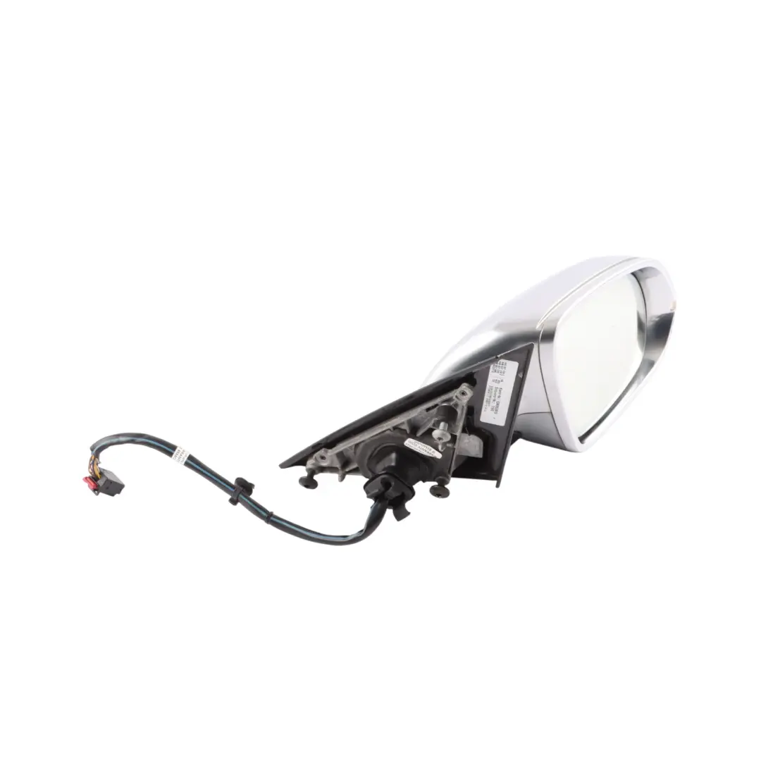 Wing Mirror Door Front Right O/S Aluminium Cover to Audi A8 D4 Electric with Part number 4H2857410H Audi A8 D4 Electric Wing Mirror Door Front Right O/S Aluminium Cover - SKU RHD-4H2857410H-ALU - Part number 4H2857410H