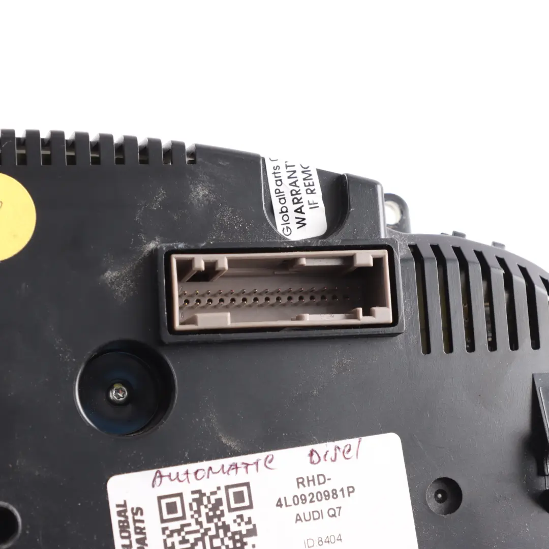 Instrument Cluster Speedometer Clocks Automatic to Audi Q7 4L Diesel with Part number 4L0920981P Audi Q7 4L Diesel Instrument Cluster Speedometer Clocks Automatic - SKU RHD-4L0920981P - Part number 4L0920981P