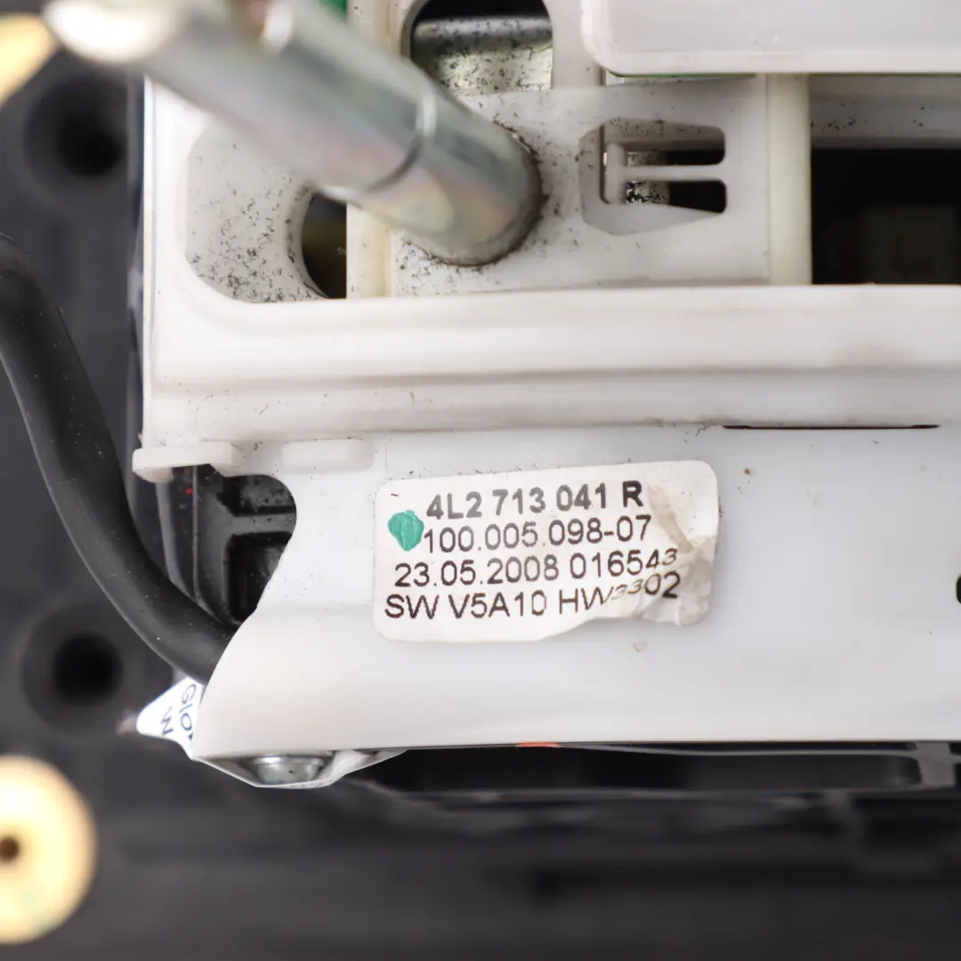 Gearbox Shifter Selector Linkage Mechanism to Audi Q7 4L Automatic with Part number 4L2713041R Audi Q7 4L Automatic Gearbox Shifter Selector Linkage Mechanism - SKU RHD-4L2713041R - Part number 4L2713041R