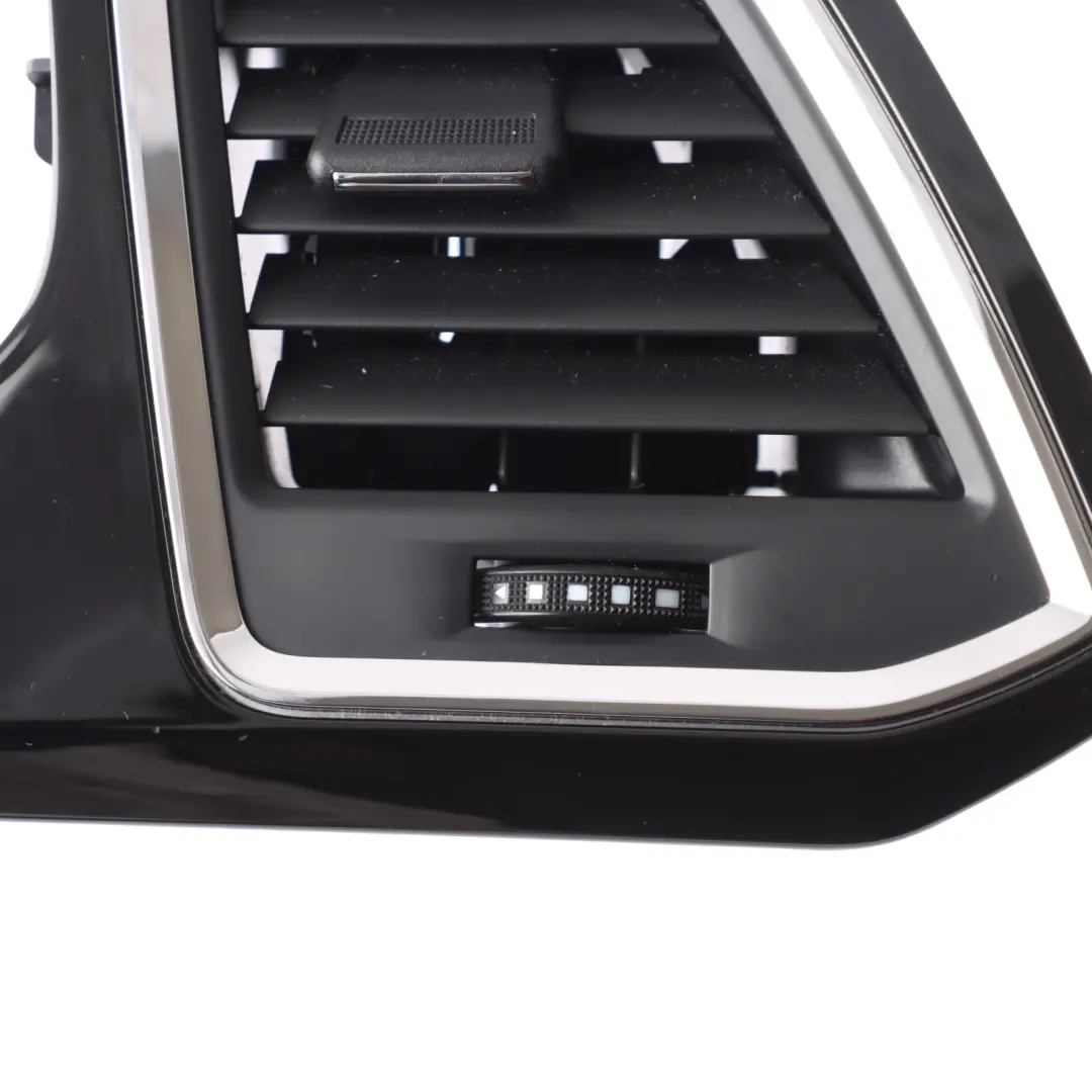 Mk1 Dashboard Air Vent Front Right O/S Side to Seat Ateca with Part number 577820902A Seat Ateca Mk1 Dashboard Air Vent Front Right O/S Side - SKU RHD-577820902A - Part number 577820902A