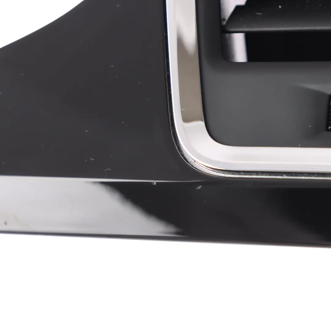 Mk1 Dashboard Air Vent Front Right O/S Side to Seat Ateca with Part number 577820902A Seat Ateca Mk1 Dashboard Air Vent Front Right O/S Side - SKU RHD-577820902A - Part number 577820902A