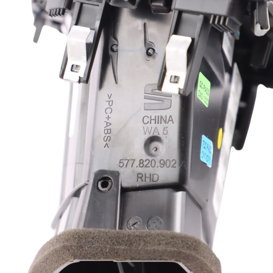 Mk1 Dashboard Air Vent Front Right O/S Side to Seat Ateca with Part number 577820902A Seat Ateca Mk1 Dashboard Air Vent Front Right O/S Side - SKU RHD-577820902A - Part number 577820902A