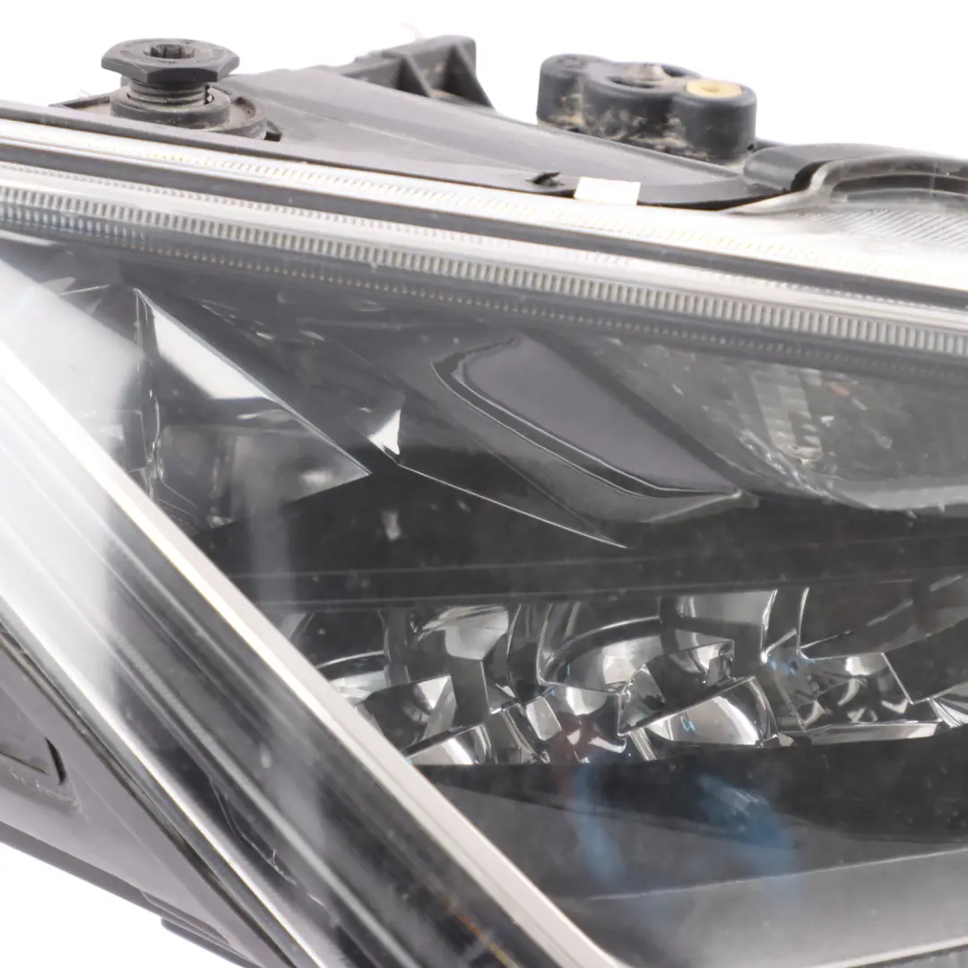 Mk3 FR 5F Front Lamp Headlight Right O/S Driver's Side to Seat Leon with Part number 5F2941008 Seat Leon Mk3 FR 5F Front Lamp Headlight Right O/S Driver's Side - SKU RHD-5F2941008 - Part number 5F2941008