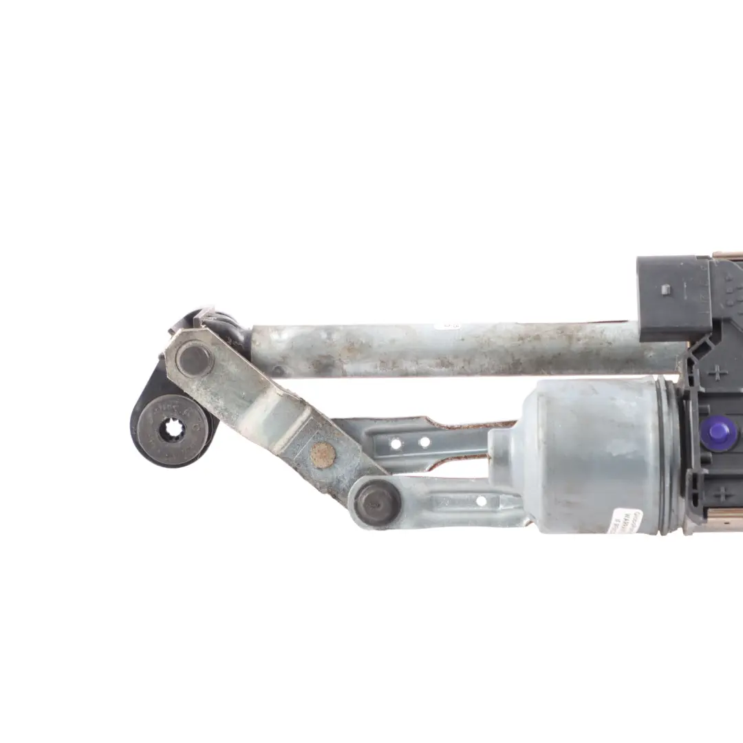 Mk3 5F Front Windscreen Wiper System Linkage Motor to Seat Leon with Part number 5F2955023A Seat Leon Mk3 5F Front Windscreen Wiper System Linkage Motor - SKU RHD-5F2955023A - Part number 5F2955023A