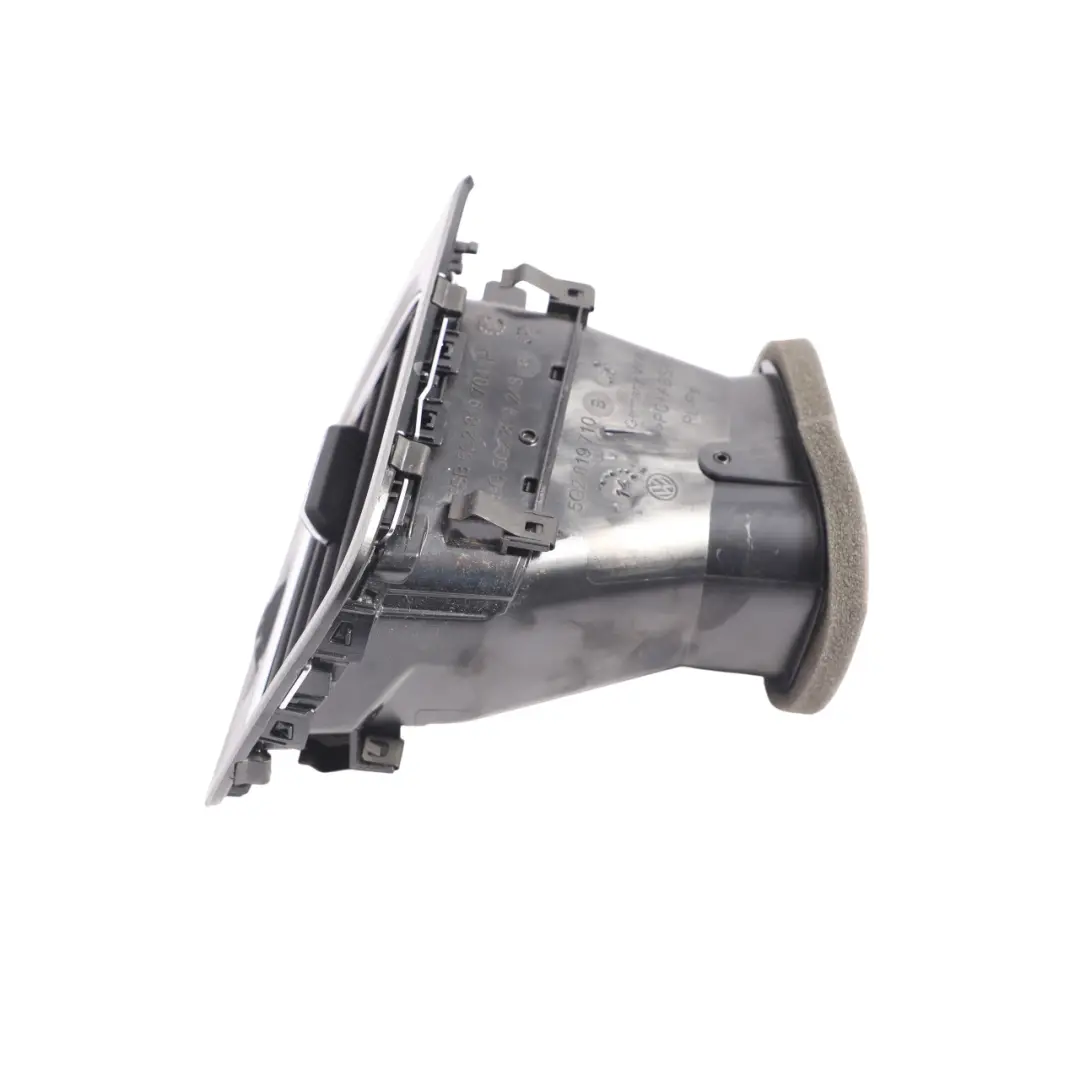 Dashboard Air Vent Dash Air Duct Right O/S 5G2819704G to VW Volkswagen Golf Mk7 with Part number 5G2819704H VW Volkswagen Golf Mk7 Dashboard Air Vent Dash Air Duct Right O/S 5G2819704G - SKU RHD-5G2819704H-2 - Part number 5G2819704H