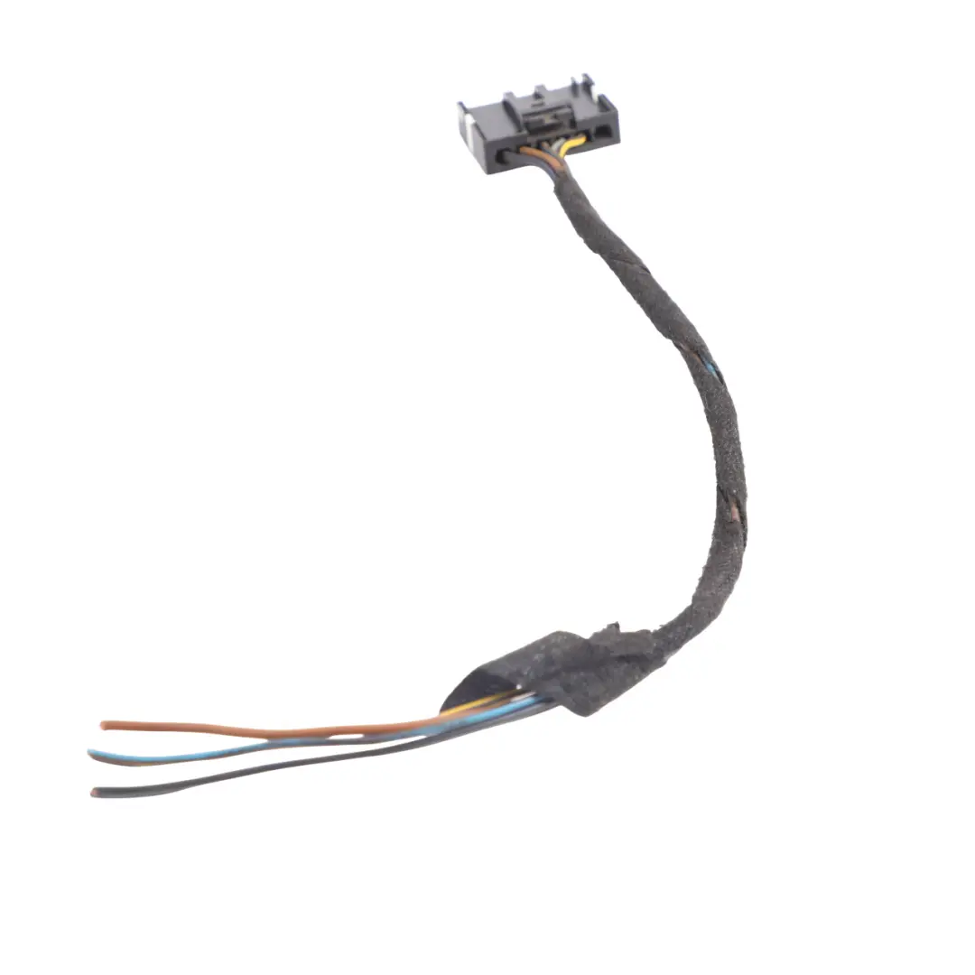 Tail Light Lamp Wiring Harness Cable Right O/S to BMW Z4 E85 Roadster Rear with Part number 7165724 BMW Z4 E85 Roadster Rear Tail Light Lamp Wiring Harness Cable Right O/S - SKU RHD-7165724-8 - Part number 7165724