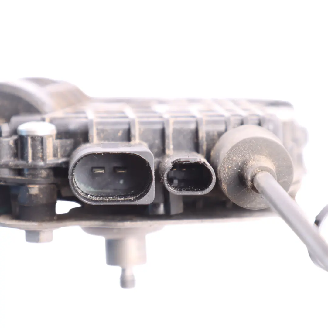 Front Soft Close Automatic System Lock Latch Left N/S to BMW E63 E64 with Part number 7202161 BMW E63 E64 Front Soft Close Automatic System Lock Latch Left N/S - SKU RHD-7202161-1 - Part number 7202161