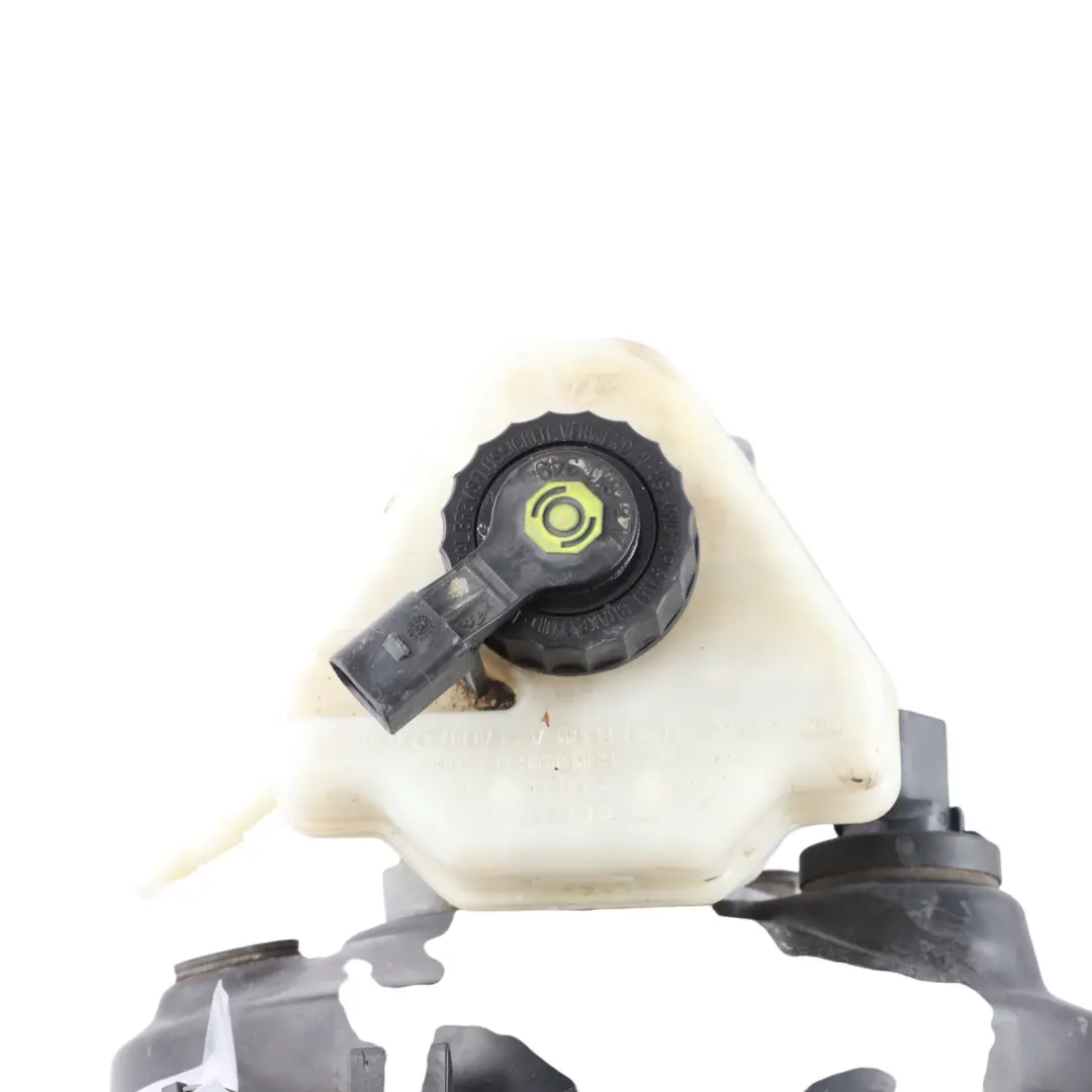 Brake Servo Booster Master Cylinder Unit to Audi Q7 4L with Part number 7L8612101J Audi Q7 4L Brake Servo Booster Master Cylinder Unit - SKU RHD-7L8612101J - Part number 7L8612101J