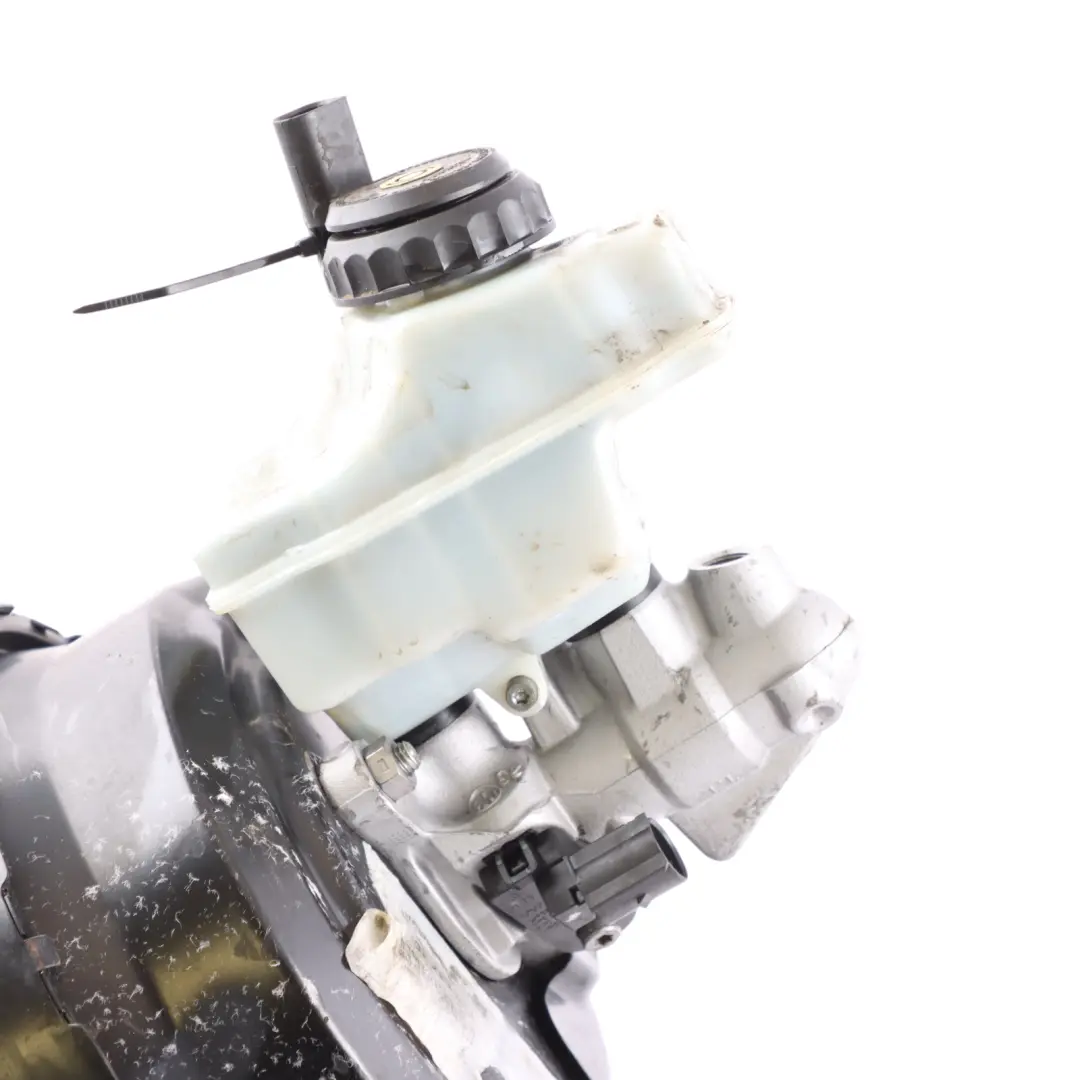 7N Brake Servo Booster Master Cylinder Module to VW Volkswagen Sharan with Part number 7N2614105E VW Volkswagen Sharan 7N Brake Servo Booster Master Cylinder Module - SKU RHD-7N2614105E - Part number 7N2614105E