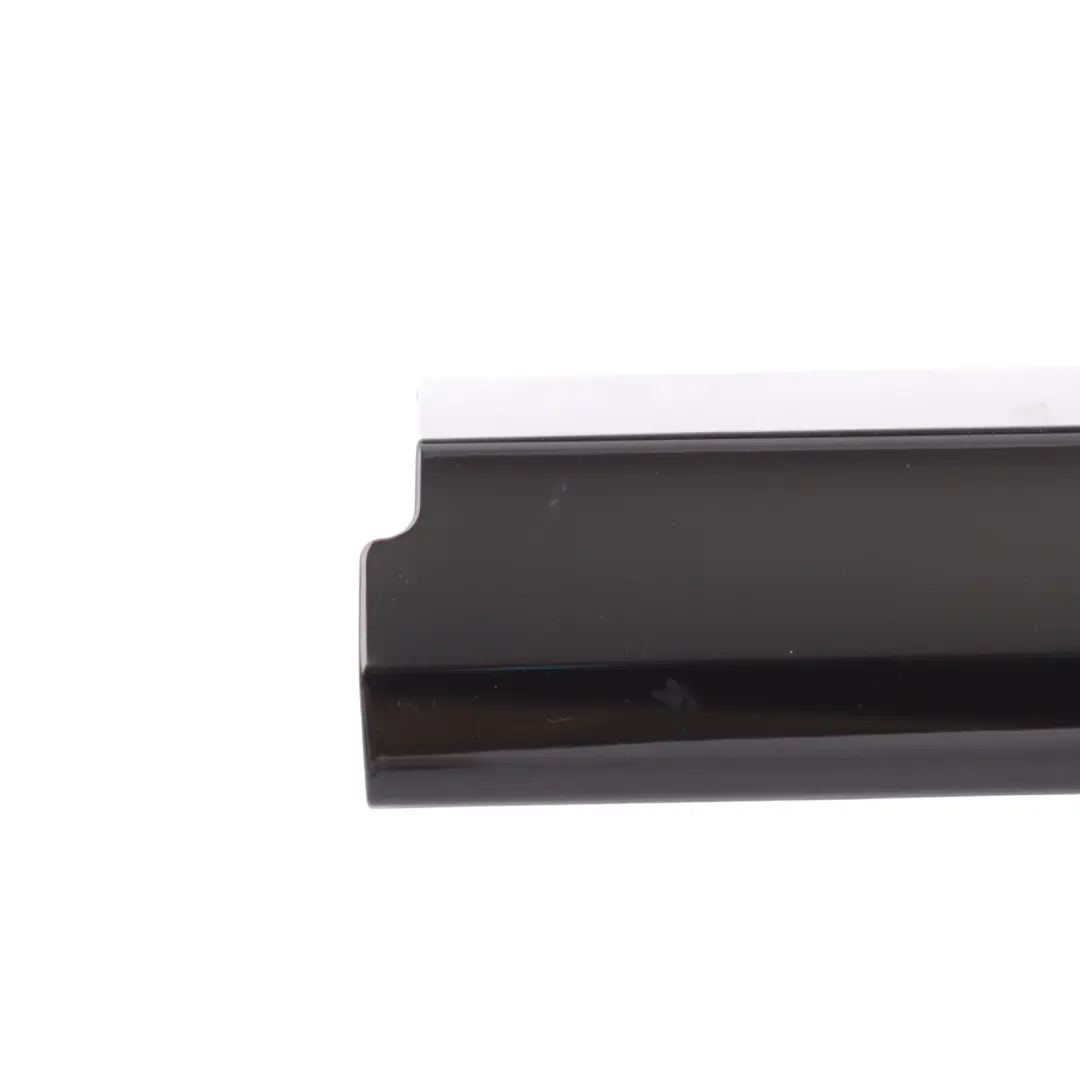 Front Dashboard Trim Strip Right O/S 7P5857226F to Porsche Cayenne 92A with Part number 7P5857226AB Porsche Cayenne 92A Front Dashboard Trim Strip Right O/S 7P5857226F - SKU RHD-95855222606 - Part number 7P5857226AB