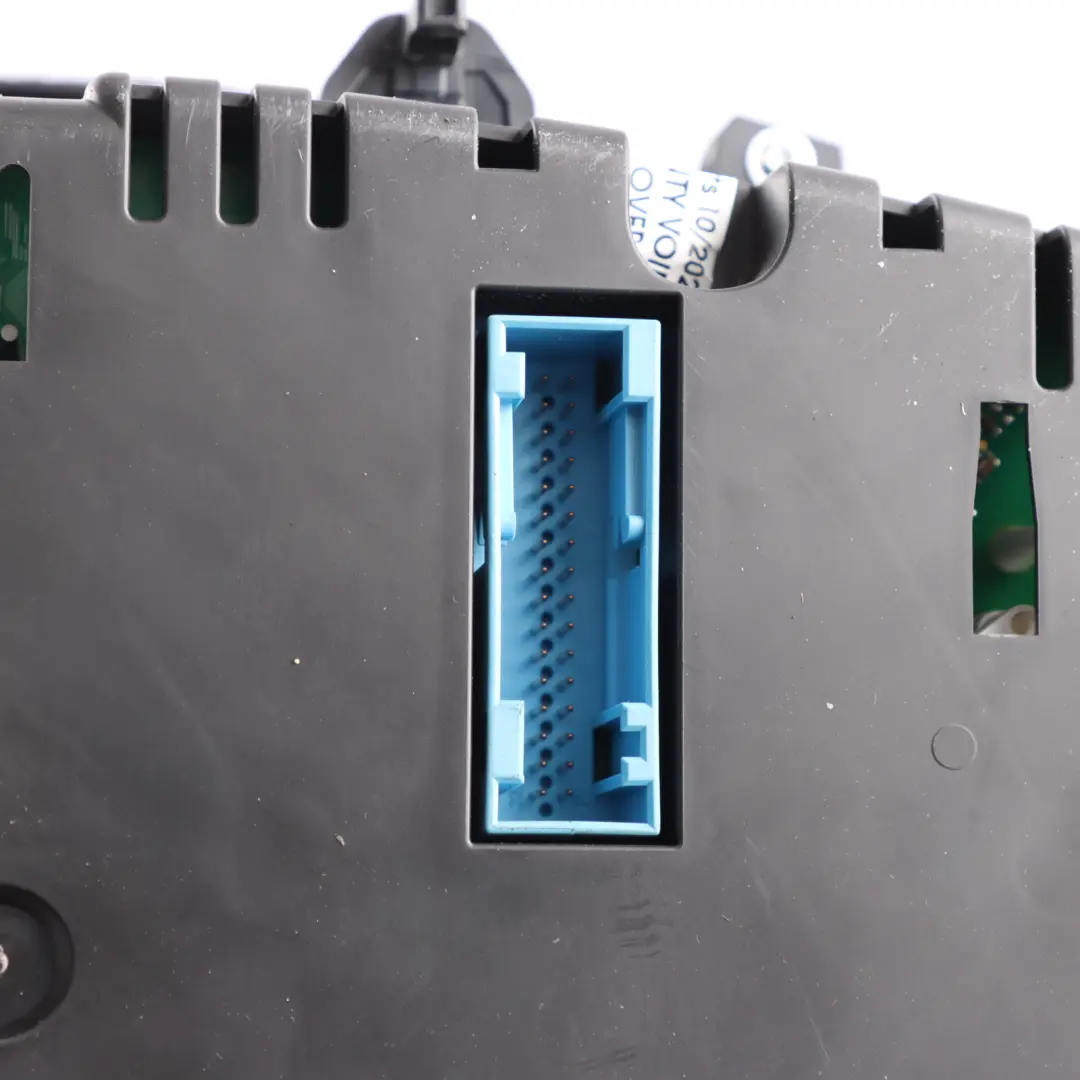 Instrument Cluster Clocks Speedometer Manual to Audi Q3 8U Diesel with Part number 8U0920980C Audi Q3 8U Diesel Instrument Cluster Clocks Speedometer Manual - SKU RHD-8U0920980C - Part number 8U0920980C