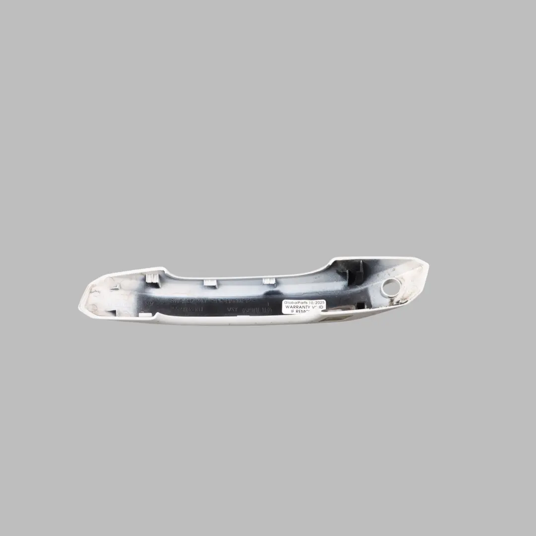 Door Grab Handle Front Right O/S Glacier White Pearl - S9R to Audi A4 B9 A5 F5 with Part number 8W2837240 Audi A4 B9 A5 F5 Door Grab Handle Front Right O/S Glacier White Pearl - S9R - SKU RHD-8W2837240-MGW - Part number 8W2837240