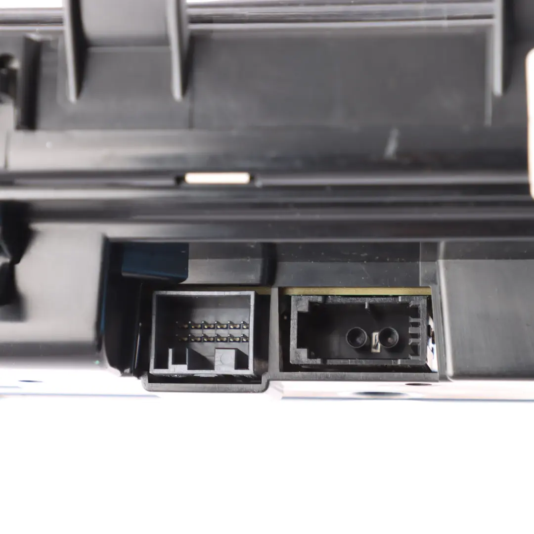 Instrument Cluster Speedo Clocks Meter Petrol Automatic 9232892 to BMW F20 F21 F22 with Part number 9295823 BMW F20 F21 F22 Instrument Cluster Speedo Clocks Meter Petrol Automatic 9232892 - SKU RHD-9232892-1 - Part number 9295823