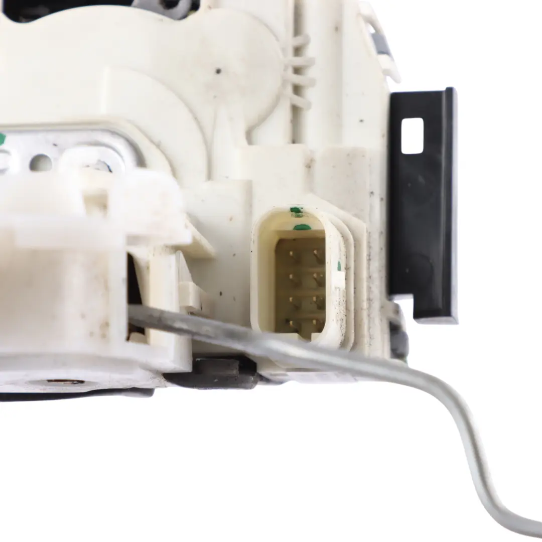 Door Lock Latch Catch Actuator Front Right O/S to Mercedes W204 W212 with Part number A0997200635 Mercedes W204 W212 Door Lock Latch Catch Actuator Front Right O/S - SKU RHD-A0997200635-2 - Part number A0997200635