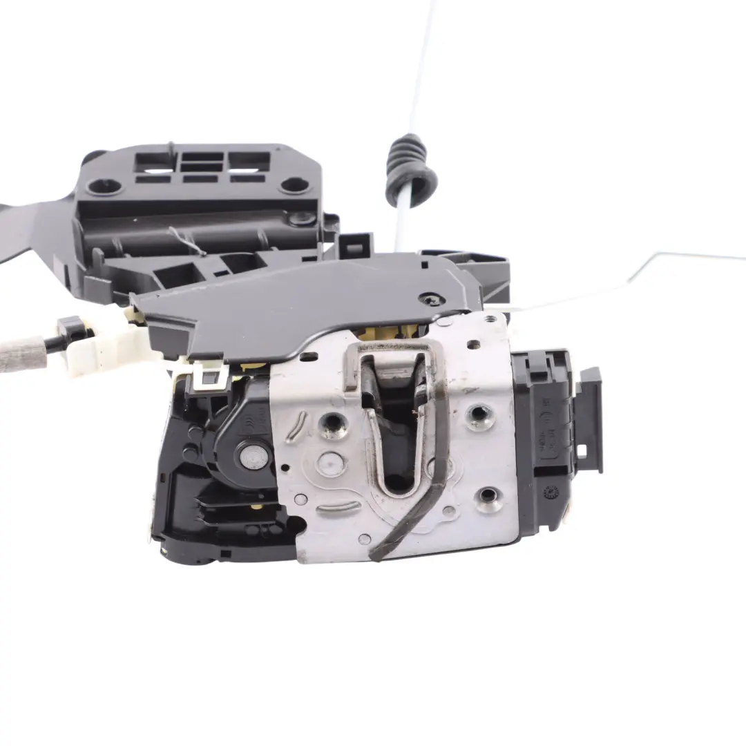 Door Lock Mercedes C117 W176 W246 Front Right O/S Latch Mechanism to with Part number A1667200635 Door Lock Mercedes C117 W176 W246 Front Right O/S Latch Mechanism - SKU RHD-A1667200635-3 - Part number A1667200635