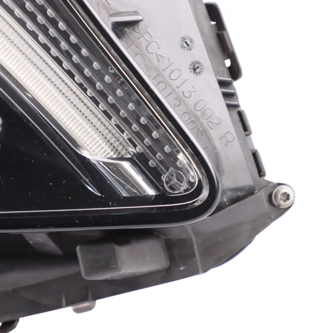 Front Right O/S Headlamp Light LED High Performance to Mercedes W176 with Part number A1769069200 Mercedes W176 Front Right O/S Headlamp Light LED High Performance - SKU RHD-A1769069200 - Part number A1769069200