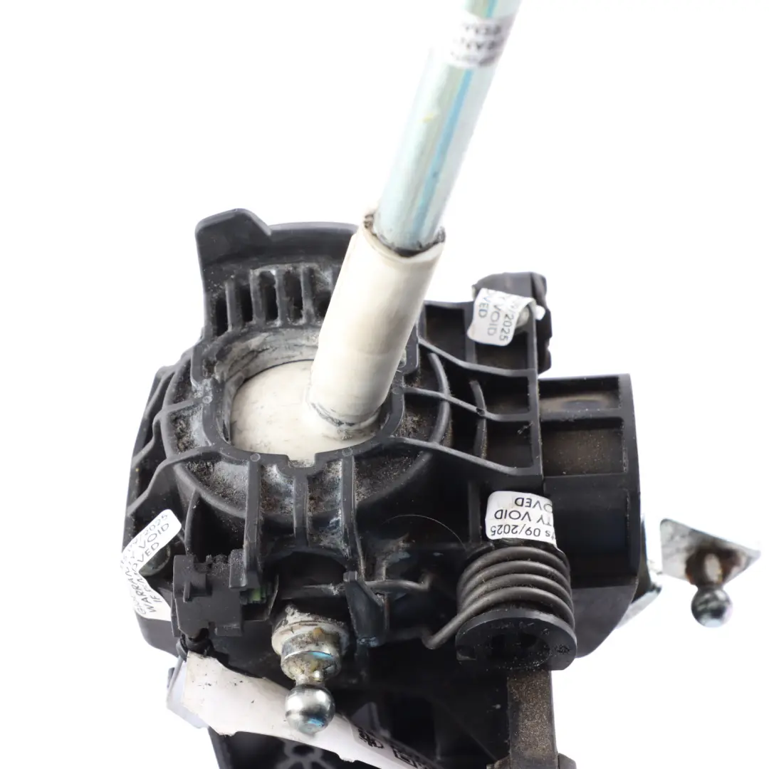 Shift Selector Mechanism Manual 6 Speed to Mercedes Sprinter W906 Gear with Part number A9062606909 Mercedes Sprinter W906 Gear Shift Selector Mechanism Manual 6 Speed - SKU RHD-A9062606909-2 - Part number A9062606909