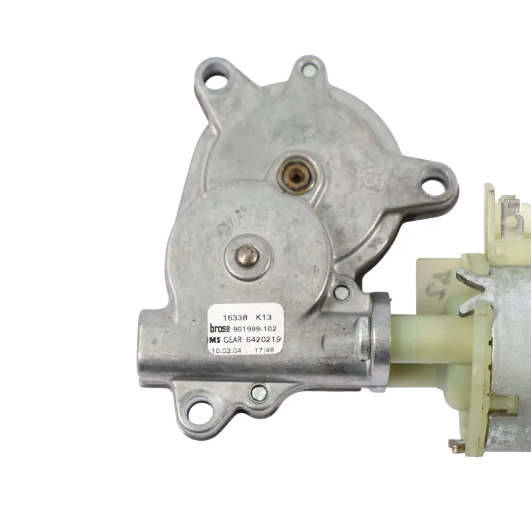 Moteur De Réglage De Siège Avant Gauche Droite pour Volkswagen Phaeton 3D à propos du numéro de pièce 0130002582 Volkswagen Phaeton 3D Moteur De Réglage De Siège Avant Gauche Droite - SKU 0130002582 - Numéro de pièce 0130002582