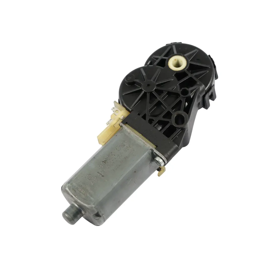 VW Phaeton GP0 Motore Di Bloccaggio Portellone Posteriore Attuatore - SKU 0390201966 - Numero di parte 0390201966