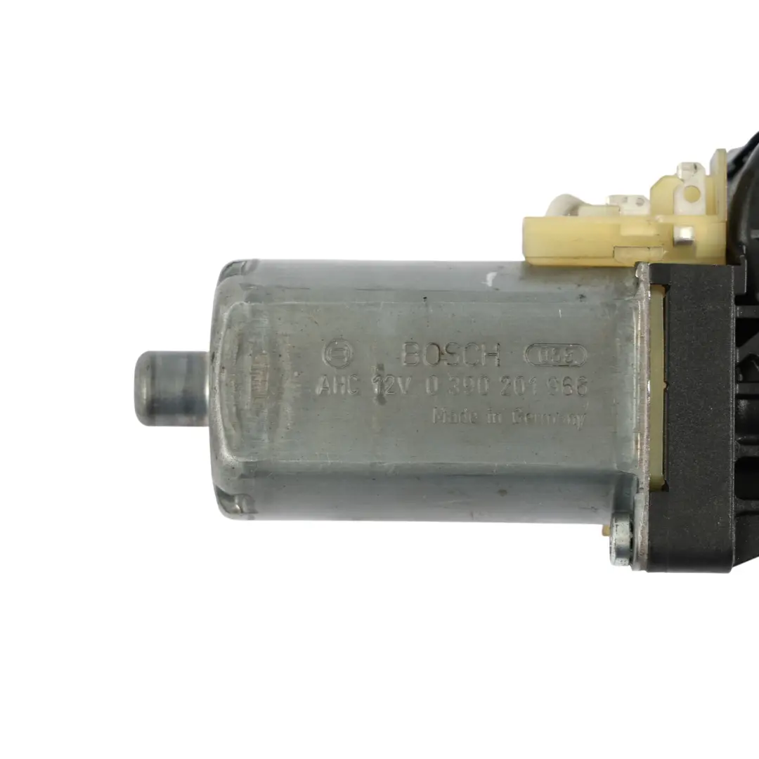 GP0 3D Tailgate Lock Motor Trunk Lid Power Drive Actuator to VW Phaeton with Part number 0390201966 VW Phaeton GP0 3D Tailgate Lock Motor Trunk Lid Power Drive Actuator - SKU 0390201966 - Part number 0390201966