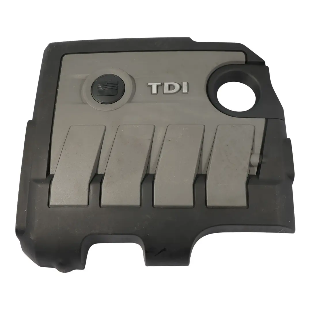 6J Motor Obere Abdeckung 1.6 TDI für Seat Altea XL Ibiza mit Teilenummer 03L103925AT Seat Altea XL Ibiza 6J Motor Obere Abdeckung 1.6 TDI - SKU 03L103925AT - Teilenummer 03L103925AT