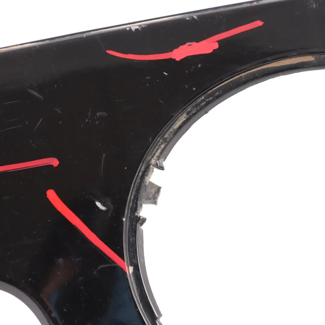 Frontstoßstange Links Zierblende Midnight Black Schwarz - A94 für Mini R55 R56 R57 mit Teilenummer 0430225 Mini R55 R56 R57 Frontstoßstange Links Zierblende Midnight Black Schwarz - A94 - SKU 0430225-MNB - Teilenummer 0430225