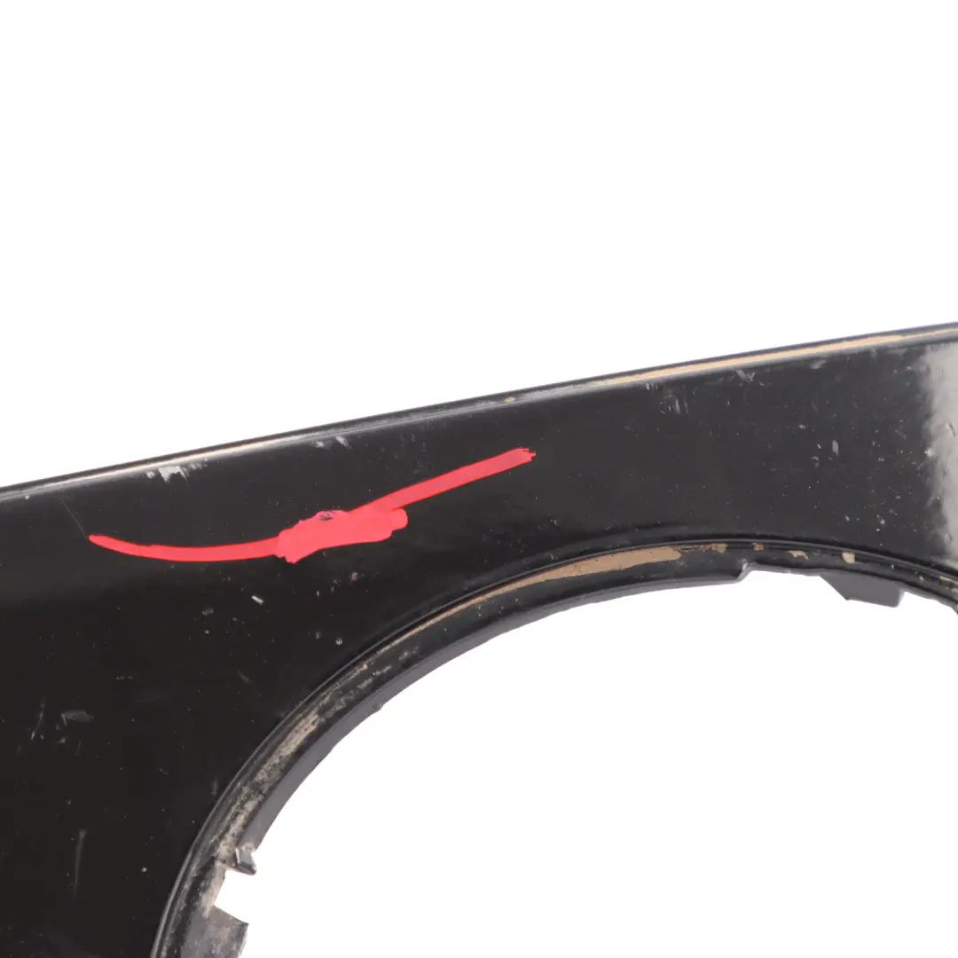 Paraurti anteriore sinistro Trim Panel Midnight Black A94 per Mini R55 R56 R57 con numero di parte 0430225 Mini R55 R56 R57 Paraurti anteriore sinistro Trim Panel Midnight Black A94 - SKU 0430225-MNB - Numero di parte 0430225