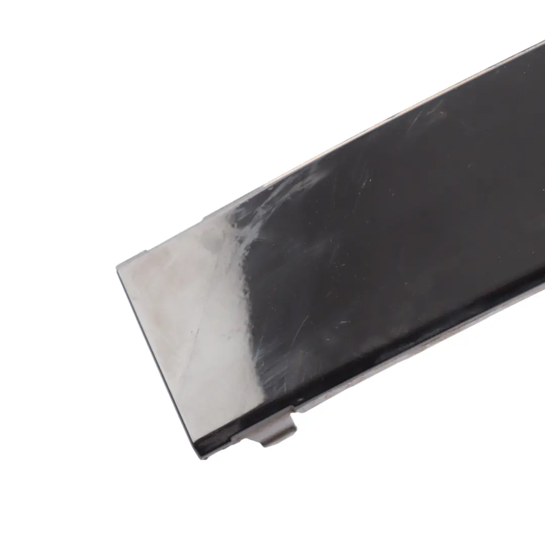 Frontstoßstange Links Zierblende Midnight Black Schwarz - A94 für Mini R55 R56 R57 mit Teilenummer 0430225 Mini R55 R56 R57 Frontstoßstange Links Zierblende Midnight Black Schwarz - A94 - SKU 0430225-MNB - Teilenummer 0430225