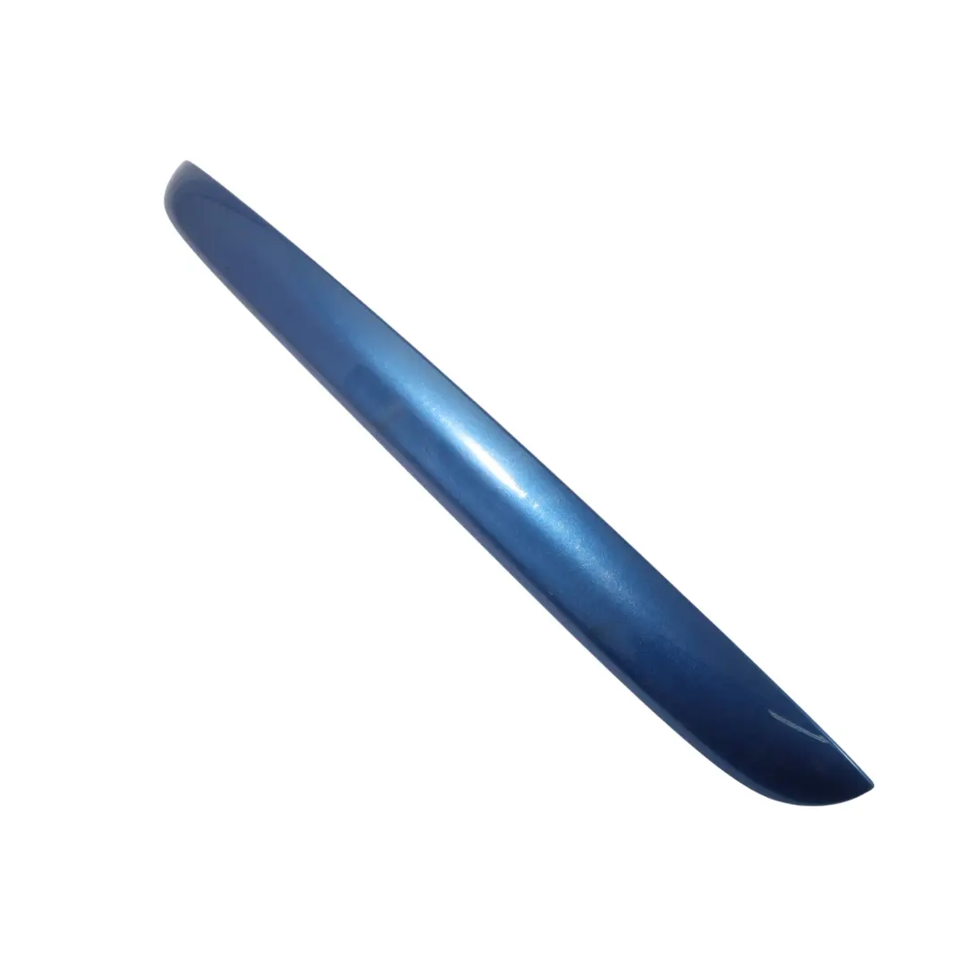 Tapa Del Maletero Agarradera Lightning Blue Metallic A63 7151140 para Mini Cooper R56 con número de pieza 0430312 Mini Cooper R56 Tapa Del Maletero Agarradera Lightning Blue Metallic A63 7151140 - SKU 0430312-LB1 - Número de pieza 0430312
