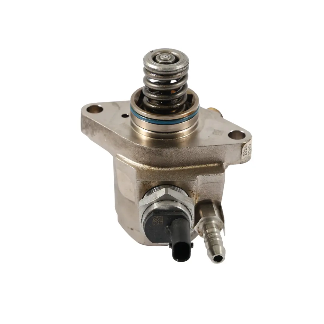 High Pressure Fuel Pump to Seat Volkswagen Audi Skoda 1.2 TSI with Part number 04E127026AG Seat Volkswagen Audi Skoda 1.2 TSI High Pressure Fuel Pump - SKU 04E127026AG - Part number 04E127026AG