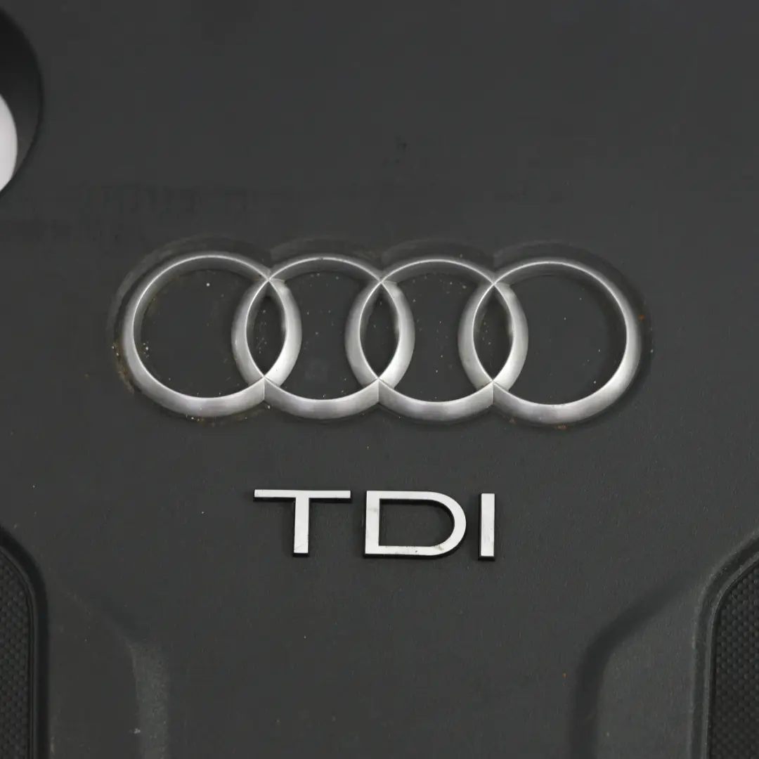 Osłona Silnika Panel Akustyczny 2.0 TDI do Audi A4 B8 A5 8T A6 C7 o numerze 04L103925D Audi A4 B8 A5 8T A6 C7 Osłona Silnika Panel Akustyczny 2.0 TDI - SKU 04L103925D-1 - Numer Części 04L103925D