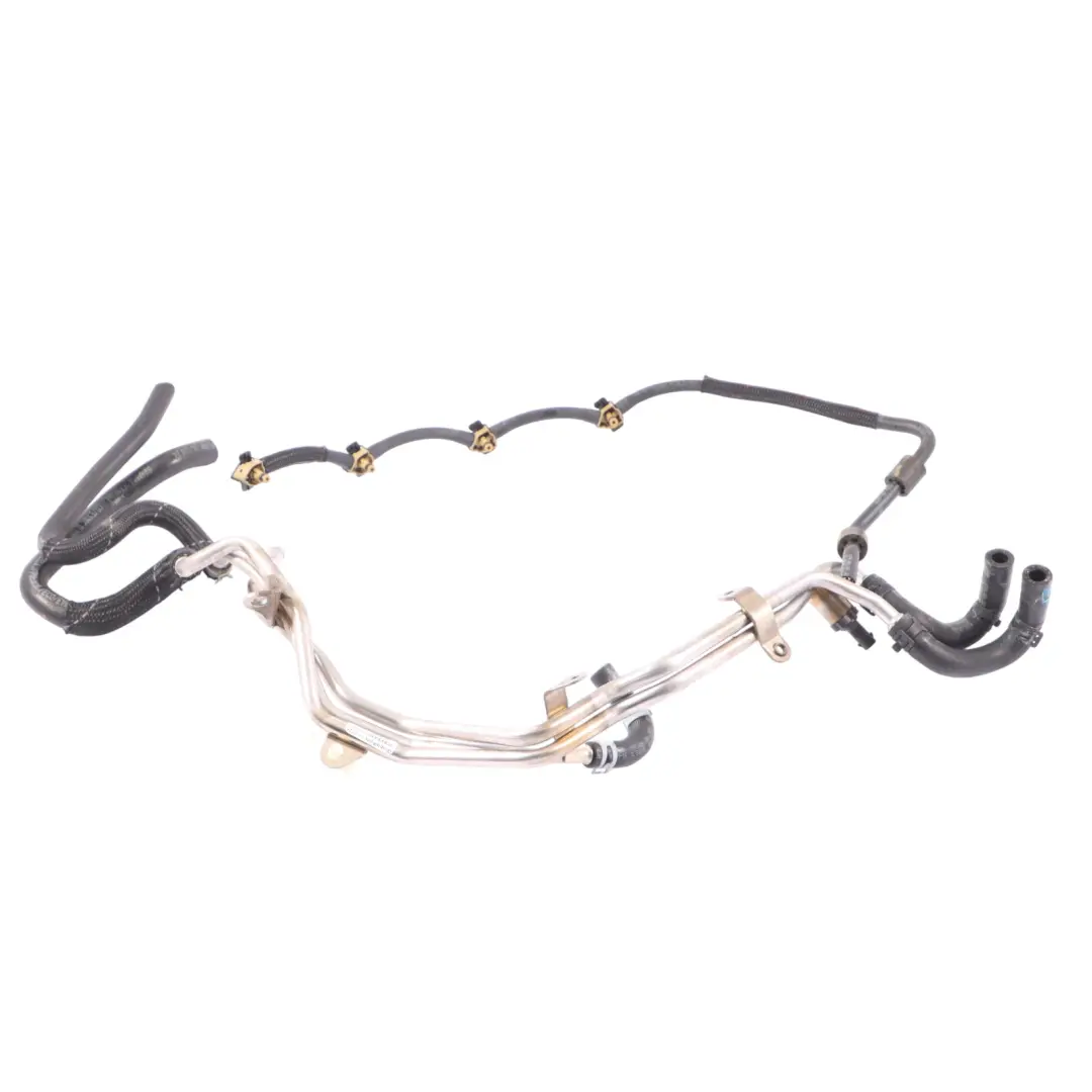 Tuyau de pression de la ligne d'injection Diesel 2.0 TDI pour Audi A5 8T à propos du numéro de pièce 04L201360N Audi A5 8T Tuyau de pression de la ligne d'injection Diesel 2.0 TDI - SKU 04L201360N - Numéro de pièce 04L201360N