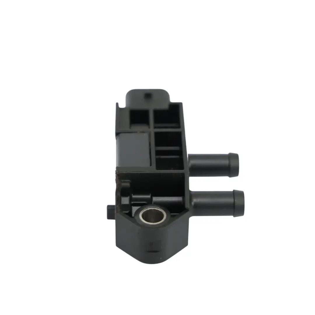 Sensore Differenza Pressione Aria Collettore Aspirazione per Audi A4 B9 con numero di parte 058906051H Audi A4 B9 Sensore Differenza Pressione Aria Collettore Aspirazione - SKU 058906051H - Numero di parte 058906051H