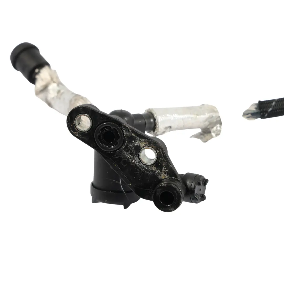 4M 3.0 Diesel Motor Refrigerante Agua Tubo Manguera para Audi A4 B9 Q7 con número de pieza 059121086BD Audi A4 B9 Q7 4M 3.0 Diesel Motor Refrigerante Agua Tubo Manguera - SKU 059121086BD - Número de pieza 059121086BD