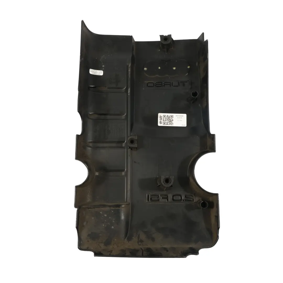 Górna Osłona Panelu Silnika do Audi A4 B7 2.0 FSI Benzyna o numerze 06D103925E Audi A4 B7 2.0 FSI Benzyna Górna Osłona Panelu Silnika - SKU 06D103925E - Numer Części 06D103925E