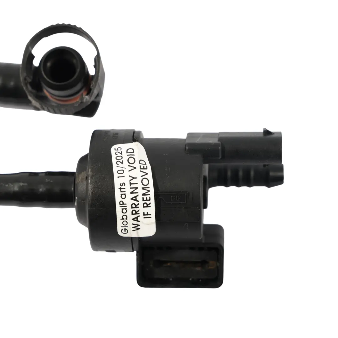 Vacuum Valve Pipe Hose Line 3.0 TFSI CAKA 06H906517H to Audi S4 B8 S5 8T with Part number 06E133781B Audi S4 B8 S5 8T Vacuum Valve Pipe Hose Line 3.0 TFSI CAKA 06H906517H - SKU 06E133781B - Part number 06E133781B