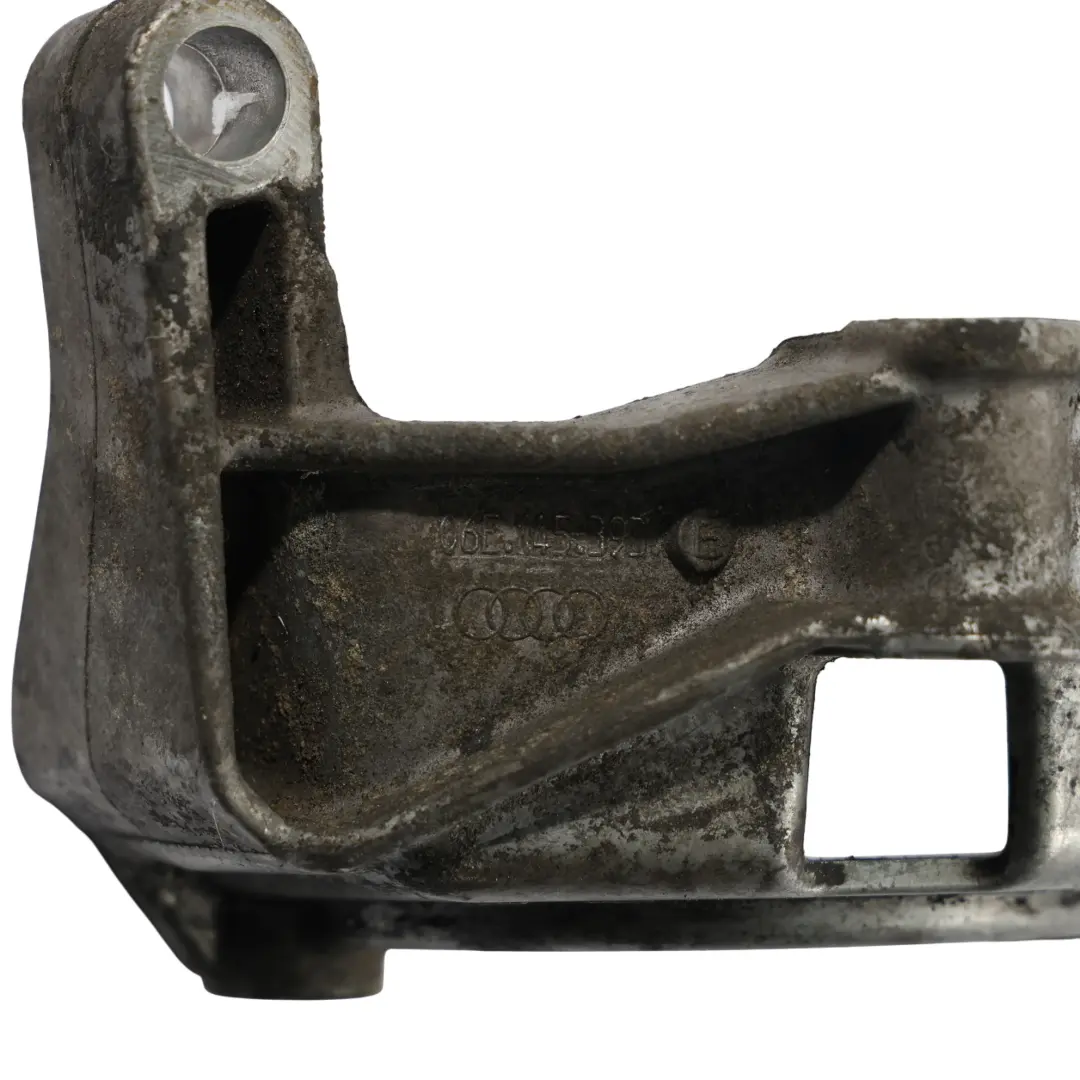 Supporto Supporto Pompa Servosterzo 3.0 TFSI CAKA per Audi S4 B8 con numero di parte 06E145393E Audi S4 B8 Supporto Supporto Pompa Servosterzo 3.0 TFSI CAKA - SKU 06E145393E - Numero di parte 06E145393E