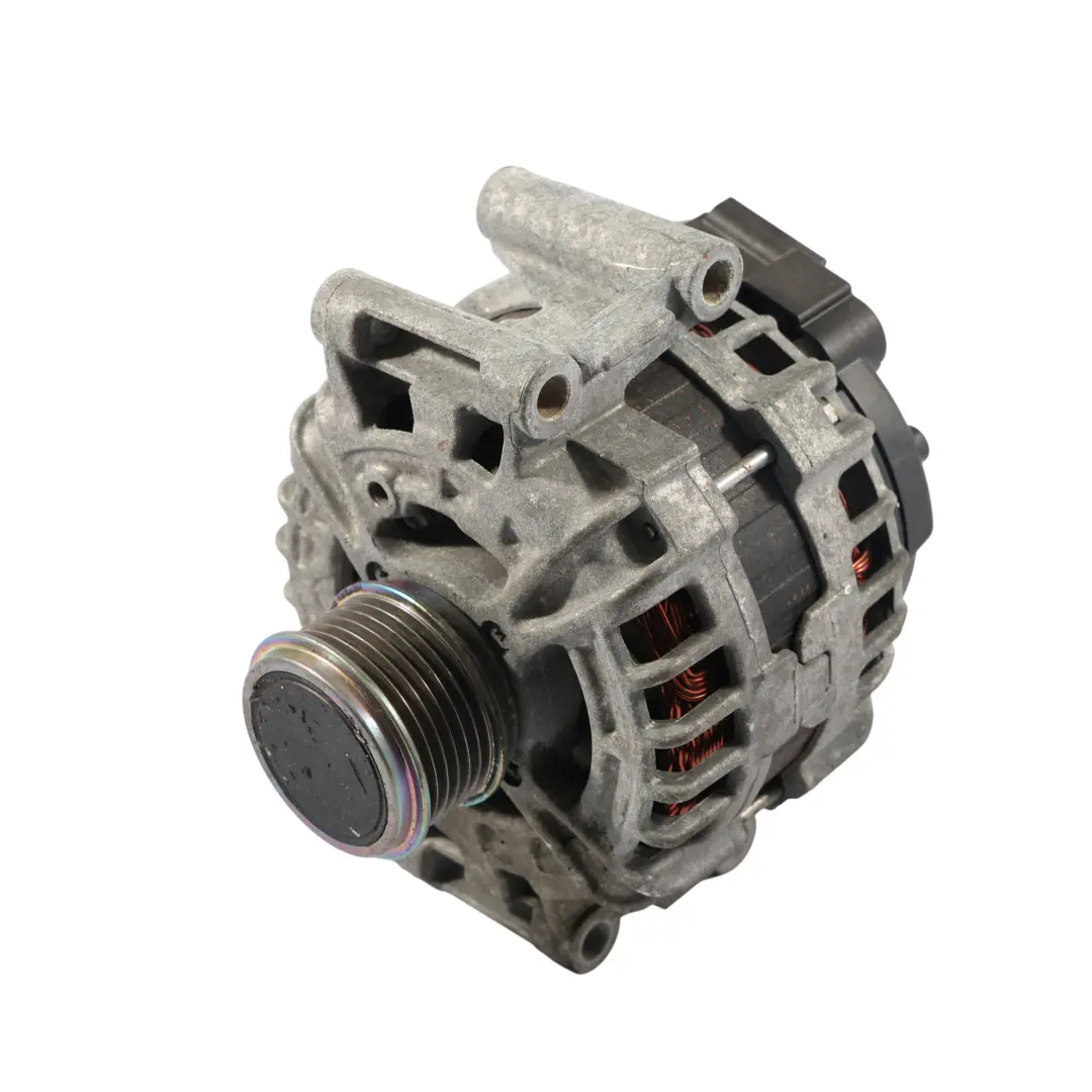 Alternator Prądnica 14V 140A do Audi Volkswagen Seat Skoda Benzyna o numerze 06J903023A Audi Volkswagen Seat Skoda Benzyna Alternator Prądnica 14V 140A - SKU 06J903023A-1 - Numer Części 06J903023A