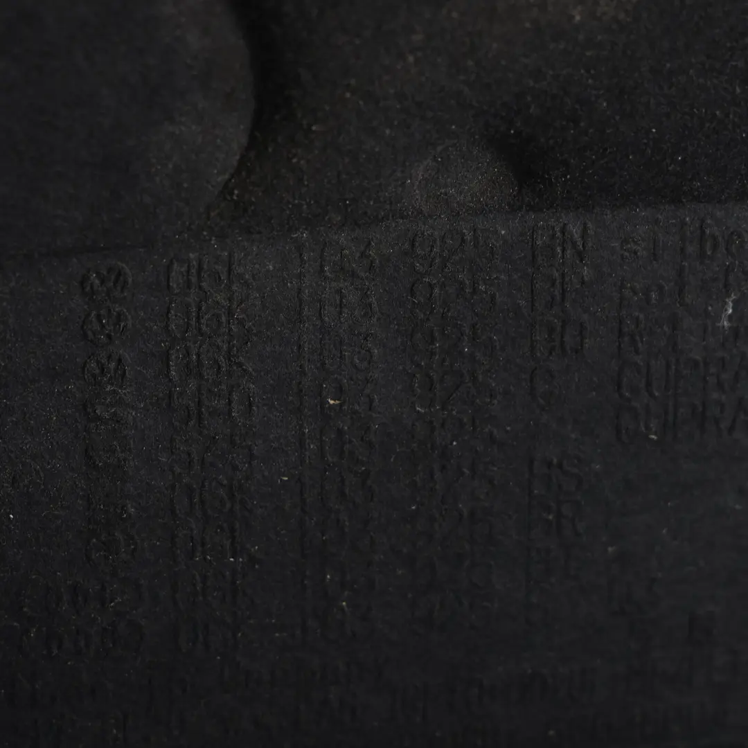 VW Golf Mk7 Tapa Superior Del Panel De Ajuste Del Motor 2.0 TSI - SKU 06K103925BQ - Número de pieza 06K103925BQ