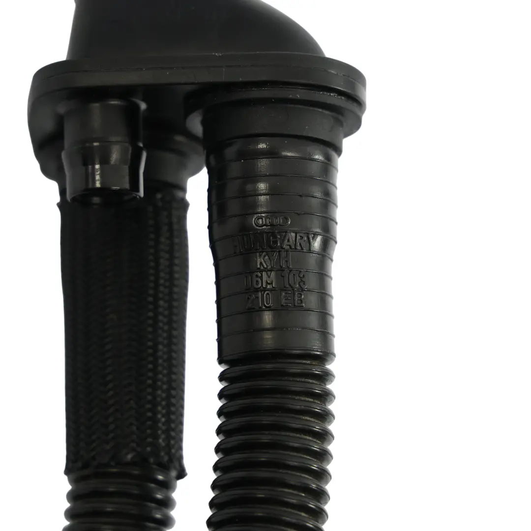 Audi A4 B9 Motore Tubo Di Sfiato - SKU 06M103210EB - Numero di parte 06M103210EB