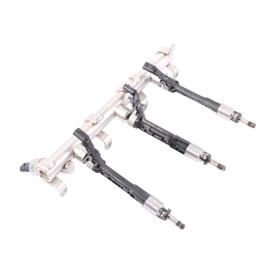 Listwa Wtryskowa Wtryskiwacze Prawa do Audi S4 B9 Q5 FY 3.0 TFSI o numerze 06M133316L Audi S4 B9 Q5 FY 3.0 TFSI Listwa Wtryskowa Wtryskiwacze Prawa - SKU 06M133316L-1 - Numer Części 06M133316L