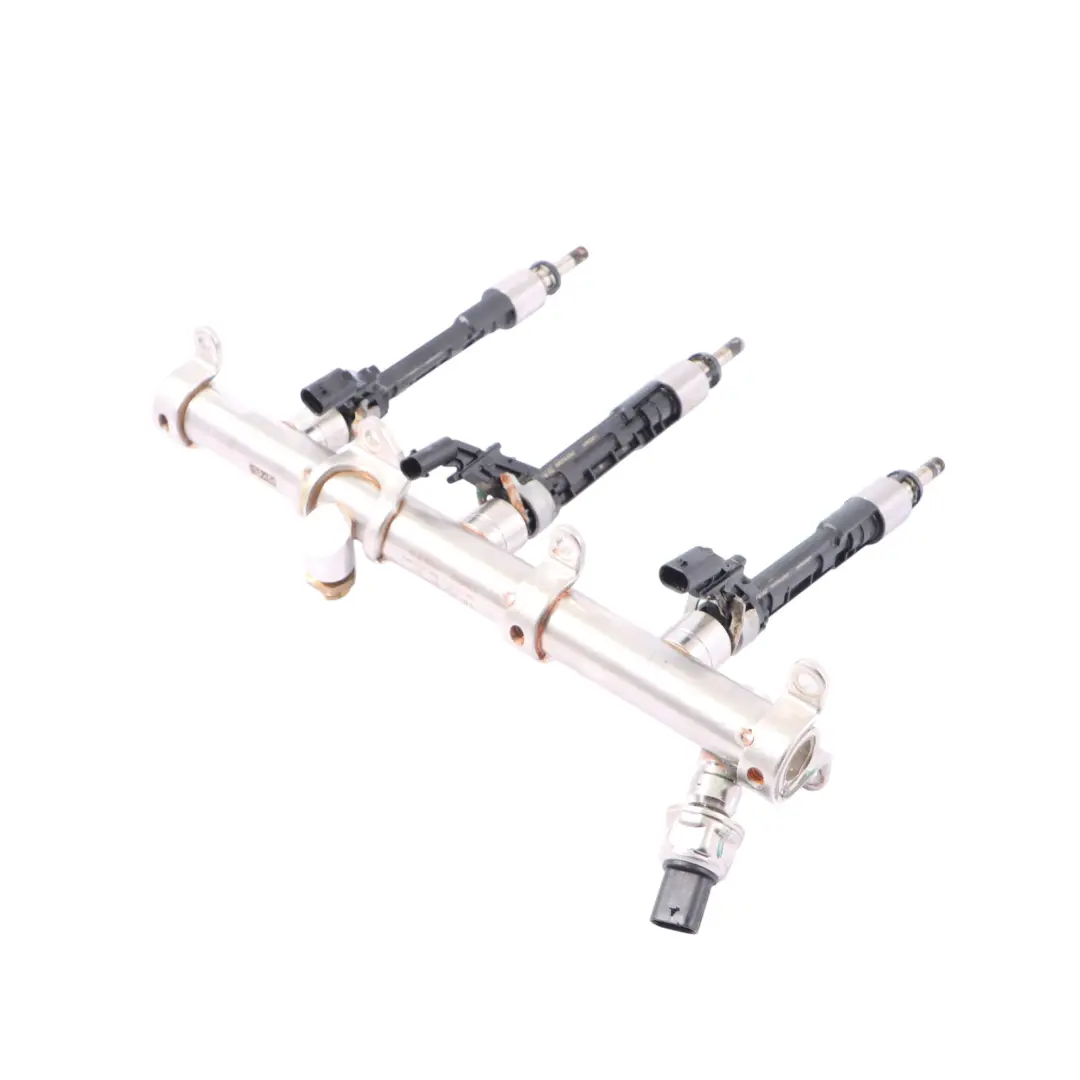 Injecteurs Rampe Injection Carburant Droit 3.0 TFSI pour Audi S4 B9 Q5 FY à propos du numéro de pièce 06M133316L Audi S4 B9 Q5 FY Injecteurs Rampe Injection Carburant Droit 3.0 TFSI - SKU 06M133316L-1 - Numéro de pièce 06M133316L