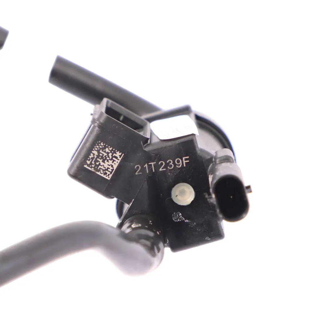 8Y TTRS 8S Conduite Dépression Électrovanne 2.5 Essence pour Audi RS3 à propos du numéro de pièce 06M906517G Audi RS3 8Y TTRS 8S Conduite Dépression Électrovanne 2.5 Essence - SKU 06M906517G - Numéro de pièce 06M906517G